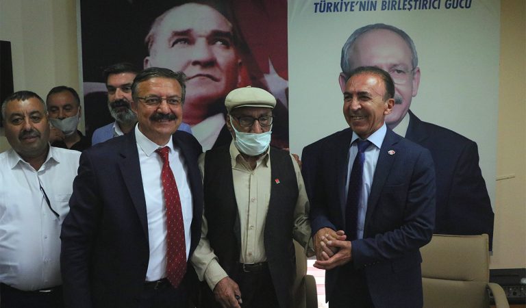 Maltepe’de CHP’ye geçiş